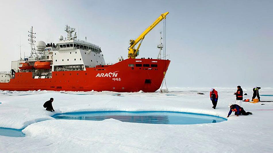 Der Eisbrecher RV Araon ist mit den modernsten wissenschaftlichen GerÃ¤ten ausgerÃ¼stet und kann geophysikalische, biologische und ozeanographische Forschung betreiben. Â©KOPRI