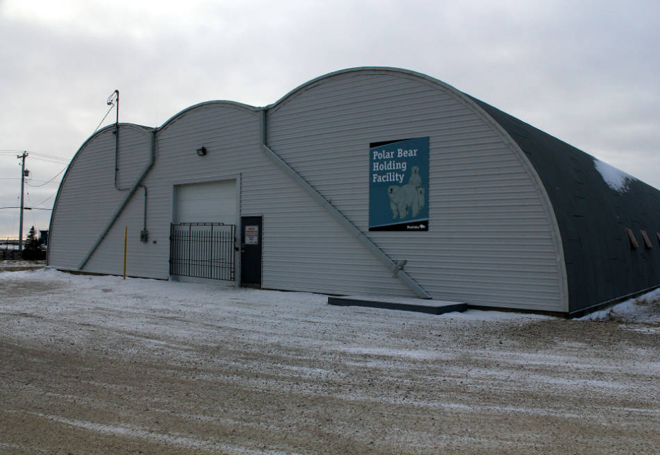 Das weltweit einzige EisbÃ¤rengefÃ¤ngnis in Churchill, Manitoba. Hier warten die âProblembÃ¤renâ darauf, bis sie wieder ausgesetzt werden. (Bild: Emma / Flickr CC BY 2.0)